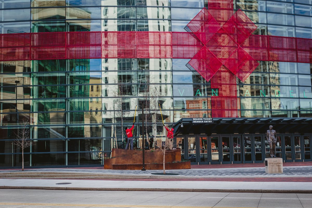 The public plaza in front of the <a href="/VanAndelArena/">Van Andel Arena</a> now has holiday lights to brighten up our #DowntownGR evenings!