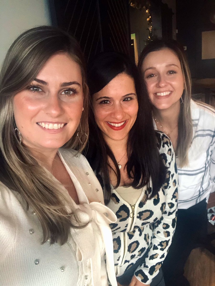 Nikki_TeachesEL's tweet photo. Winter break fun with friends!! ❄️⛄️@HmidanSarah @Mrs_Maslak https://t.co/jneCSkyg7r
