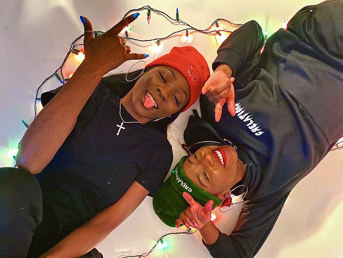 crelationz's tweet photo. Beanies Available for Pre Orders Online now 🔥 #crelationz #respecttheart #buyblack https://t.co/J1JS73OUxG