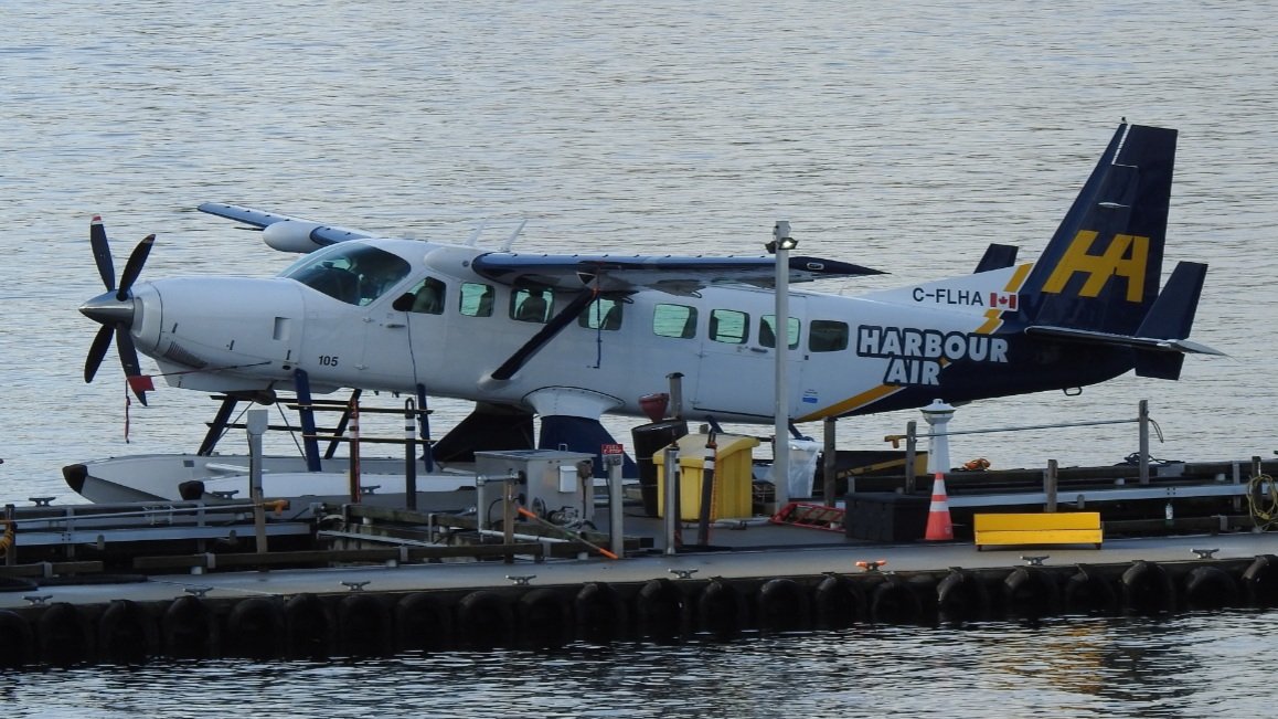 veryboeing's tweet photo. Harbour Air #C208B #CFLHA CYHC https://t.co/7XhHTtG6tq