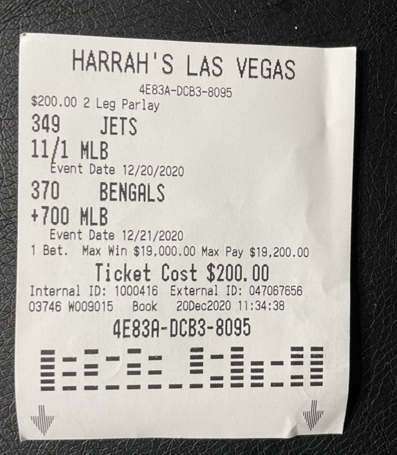 ActionNetworkHQ's tweet photo. A Jets-Bengals ML parlay ticket has been found in the wild 😂

$200 ➡️ $19K

(via @tdewey33) https://t.co/6jLYpLfGoe