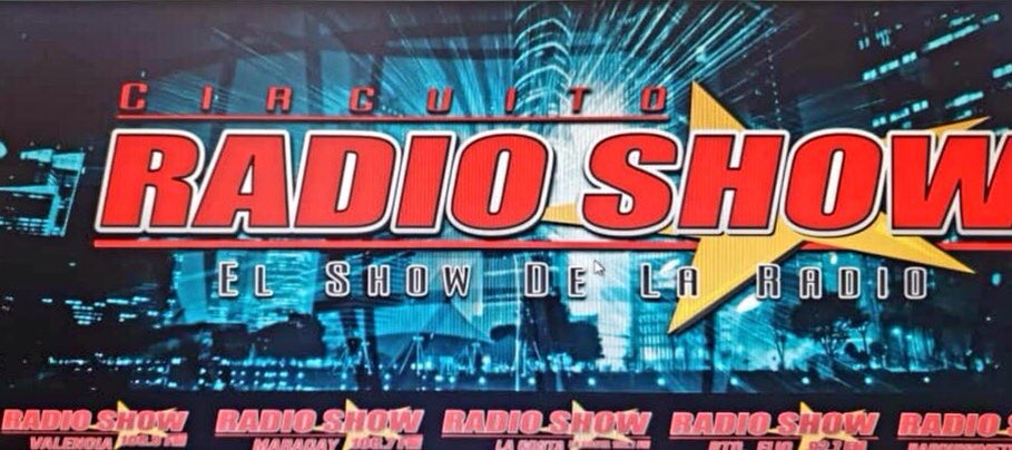 Y Mañana desde las 6 de la Tarde
#ElShowdelaNavidad 
Programa especial de Nochebuena !
Más Música, más Alegría, Más Navidad !
CircuitoRadioShow.com 
También en NAVIDAD.....EL Show de la Radio! 

<a href="/franklinperezs/">Franklin Perez </a>