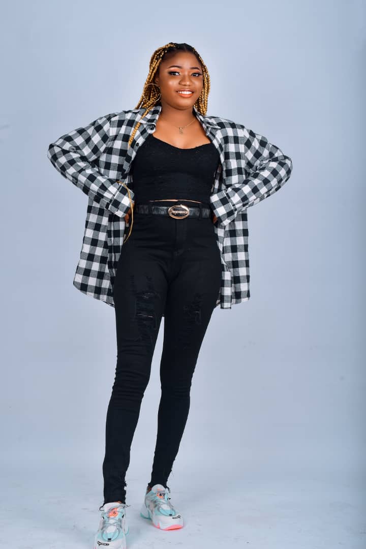 shex_Jay01's tweet photo. Thanking God for adding anoda yr to my life
I appreciate him forever
Without him I wouldn't b here today 
Thank you for your love and mercy 
It's your girl she'x Jay I'm +1 today
Keep streaming my songs and continue lovn me 
https://t.co/b7HcrZx1Ea
#artvsartist #Trending #music https://t.co/yqFNVfINtj