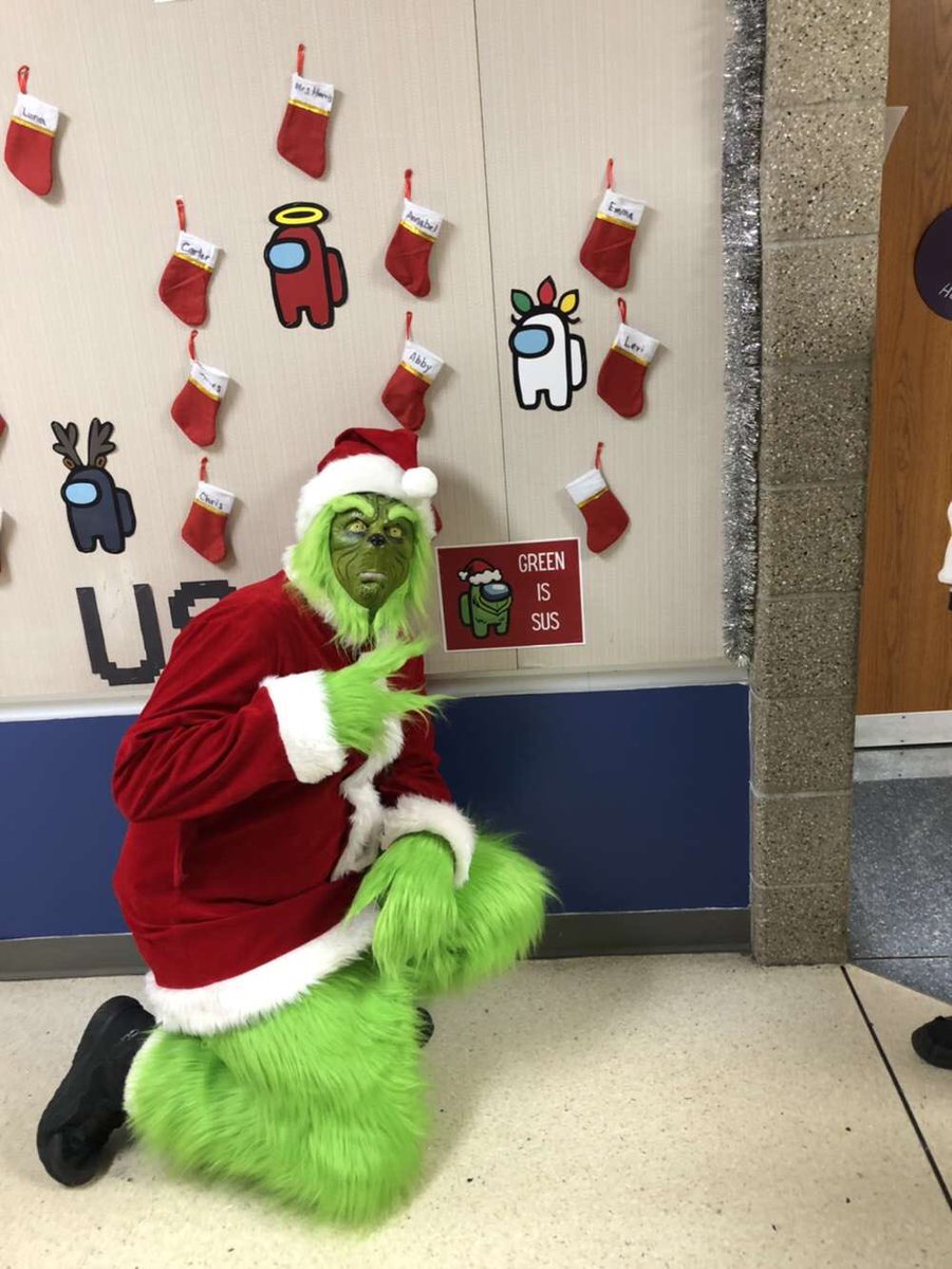 What a fantastic day it was delivering treats to <a href="/GreensburgElem/">GES</a> and <a href="/GCHSPirates/">Greensburg Comm HS</a>! Thank you to everyone who helped make this possible. It was an awesome way to spread Christmas cheer and represent <a href="/GCHSSADD/">GCHS SADD</a>’s mission. Merry Christmas everyone!