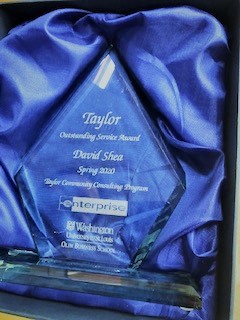 OlinCel's tweet photo. Congrats to David Shea, BSBA in Economics and Strategy, for graduating! David was the recipient of
The Taylor Community Consulting Program Award for Outstanding Service. Now that he has graduated, David plans to join Accenture in San Francisco. Cheers to future endeavors! https://t.co/P5v9ZxzMiT
