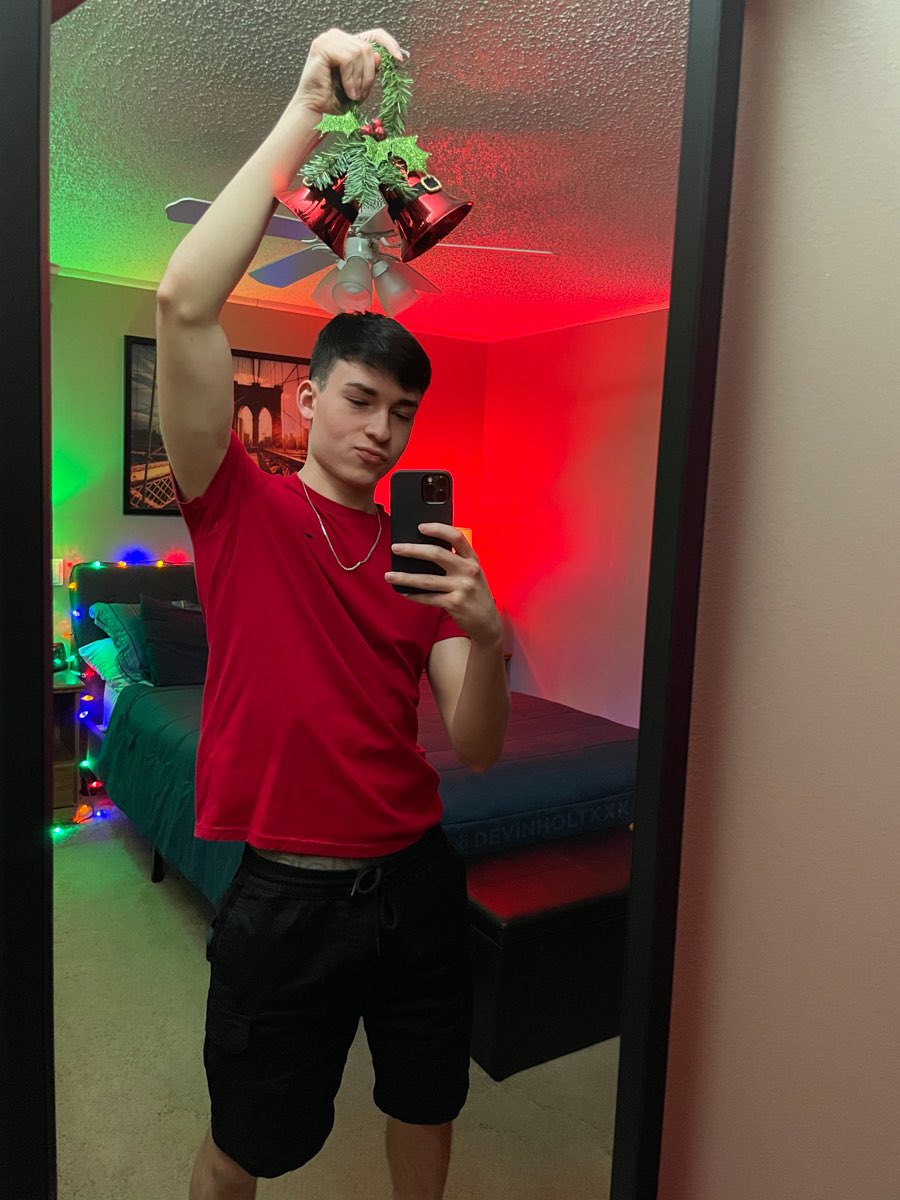 TW Pornstars - 1 pic. Devin Holt. Twitter. You know what to do ;). 5:59 AM - 12 Dec 2020