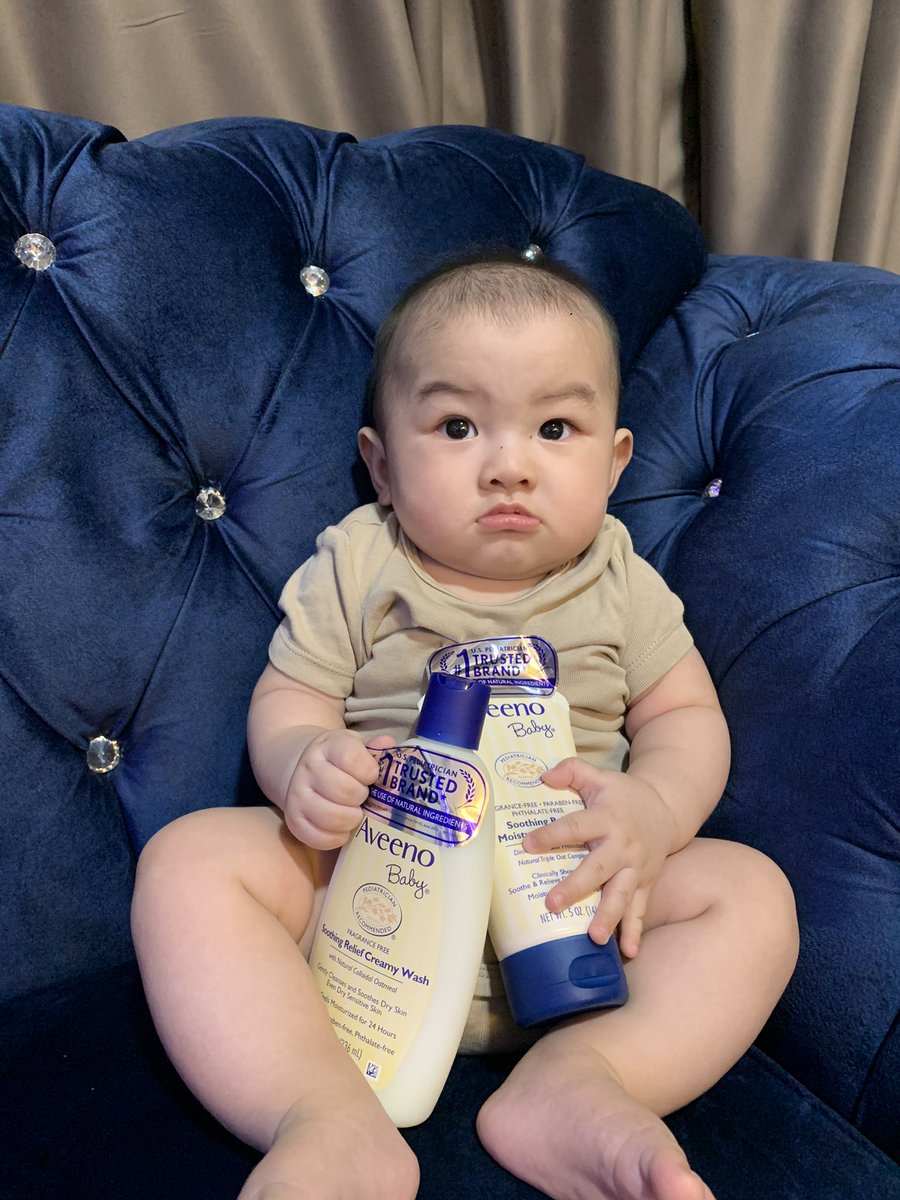 AmmarZan's tweet photo. Dari bercinta tahun 2013 pakai wira turbo. Alhamdulilah lepas kahwin dapat rezeki tukar kereta dapat anak hagemaru. Bersyukur sangat 🙏 https://t.co/ZWCGvYZkns