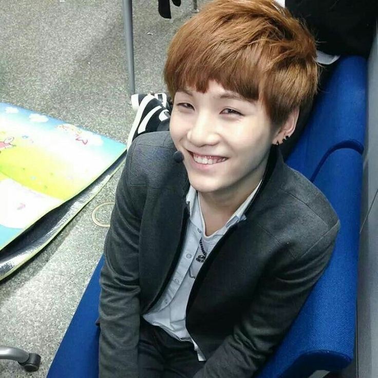 yoongi old pictures that can make you miss him more; a thread