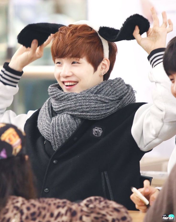 yoongi old pictures that can make you miss him more; a thread