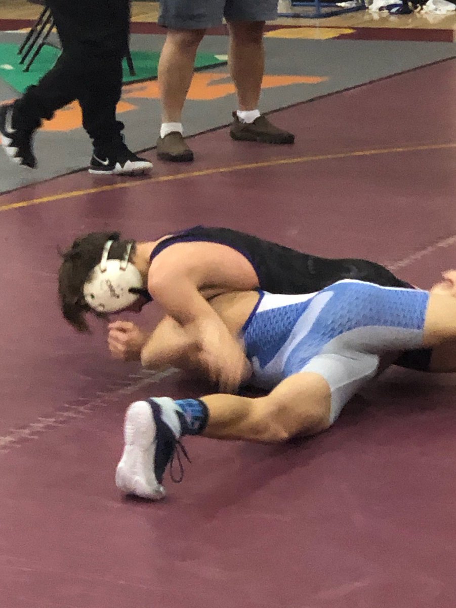 WS BEARS WRESTLING tweet media