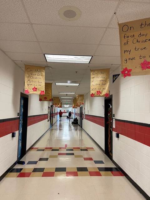 Congratulations to our holiday door decorating winners! Treats will be delivered to first hours on Monday! Thank you to everyone who participated! Happy Holidays!