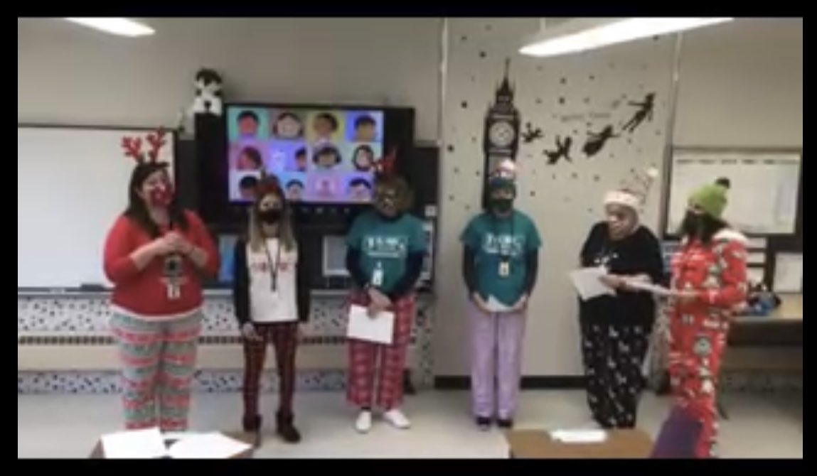 charzen1129's tweet photo. A screenshot while filming “12 Days of Hybrid” because we forgot to take a group pic...🎗
#PJDay2020 #WhitneyWolves
@ctchildrens @enfieldpto @EnfieldPS
@cpolmatier @MeganLindeland https://t.co/vOt0P2oWDZ
