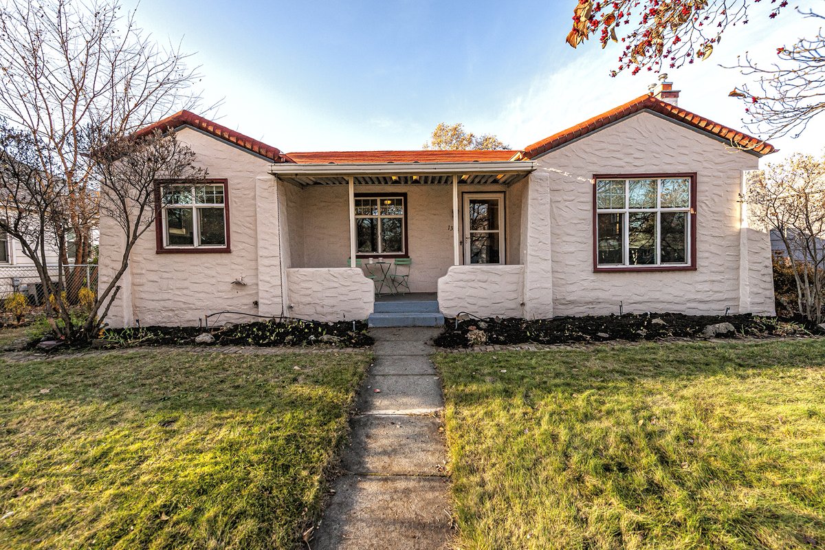 TetzHomes's tweet photo. NEW PRICE - -  $350,000

1333 Alvarado Terrace, Walla Walla, WA 99362
MLS#: 1690821

Bungalow on Menlo Park - Charming bungalow with super sized yard. View full listing at https://t.co/FfR1PB5EGm https://t.co/K4d3bJagCO