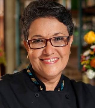 lacucharada_mex's tweet photo. Todo el año en la oficina // Llegando a la posada en diosa prehispánica inalcanzable 

#TodoUnMasterChef
#MasterChefMx https://t.co/qm72zaqeCA