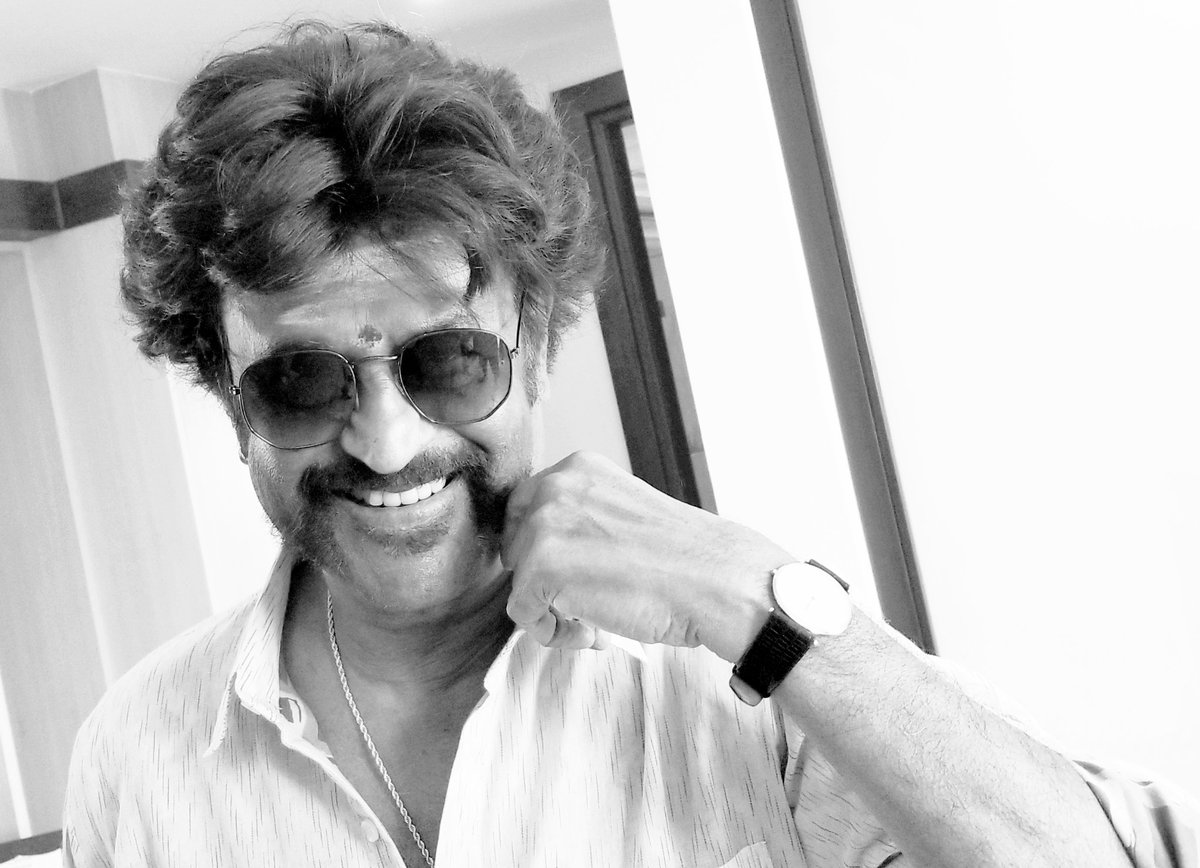 Happy birthday my dearest Thalaivaaaa!! 🎂🎂👏👏💥💥🙏

May God bless you with long and healthy life..

And You bless us with  your able Leadership &amp; Miracles Very Very soon
🤘🤘

Love you Thalaiva.. 😍 

And this pic was taken by me..
#Petta Velan  🙏😊

#HBDSuperstarRajinikanth