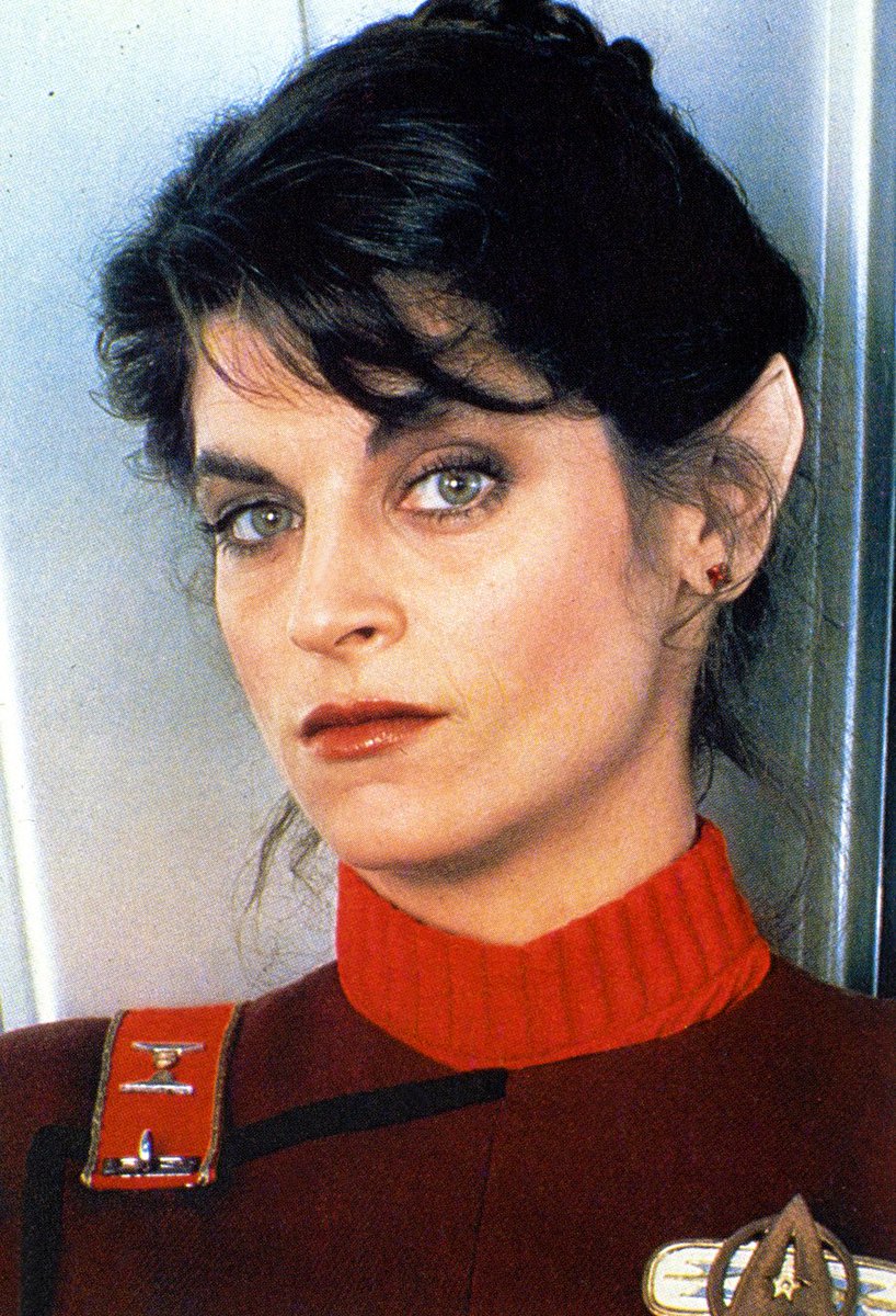 marklgoodman2's tweet photo. @kirstiealley Hair? C’mon @kirstiealley it’s all about the ears!!! 😎 https://t.co/VIvV5lvqWg