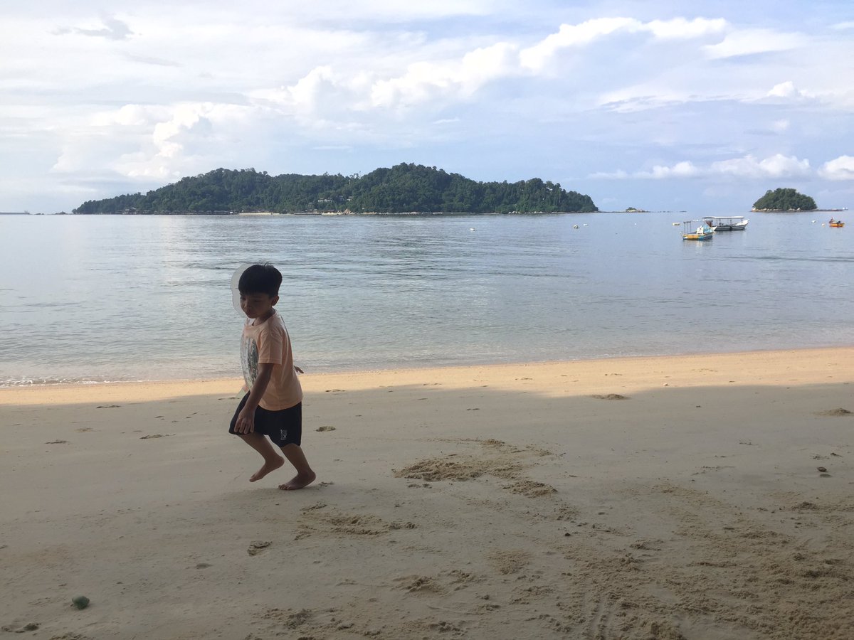 fariss87's tweet photo. Percutian tak dirancang 

#pangkor
#shortvacation
#tautausampai https://t.co/06ISmARuYE
