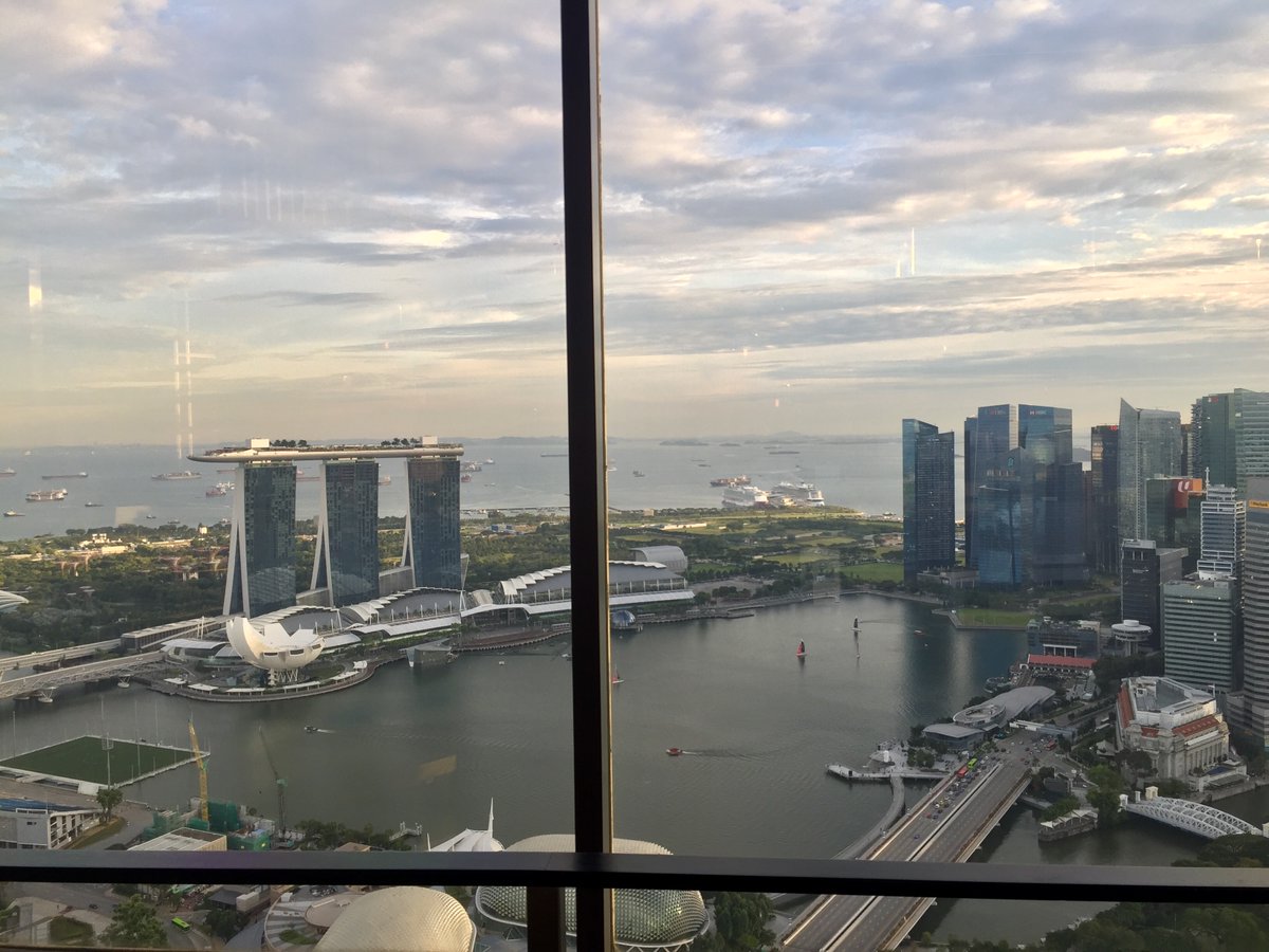 In the evening  @eisakuken brought us to a fancy restaurant and it was the most expensive meal I've had in a long time. But the view was great!