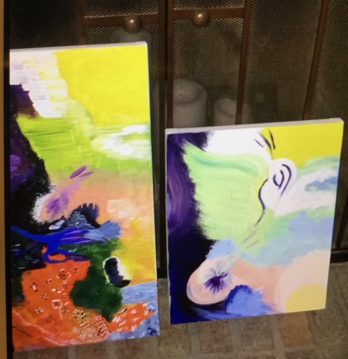 AnnaSmithCLT's tweet photo. @bizshrink Amazing! I once saw a Phoenix in it, but never finished. Art is memories https://t.co/e9IuGFWvMQ