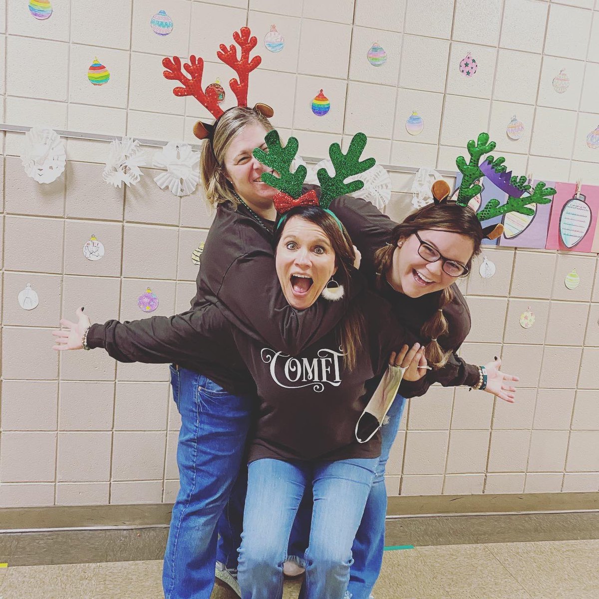 theteachermrse's tweet photo. On the SEVENTH day of Christmas, my CEH friends and me, dressed up like Santaβs reindeer as you see! π¦
#12dressupdaysofchristmas #CEHpride #jacketjoypride #kindnessmatters
#teacherstrong #iteachmath #beaCHAMPION #beaLIGHT #betheone #kidsdeserveit #rcainspired #youdoYOU https://t.co/3rXFKfs45e
