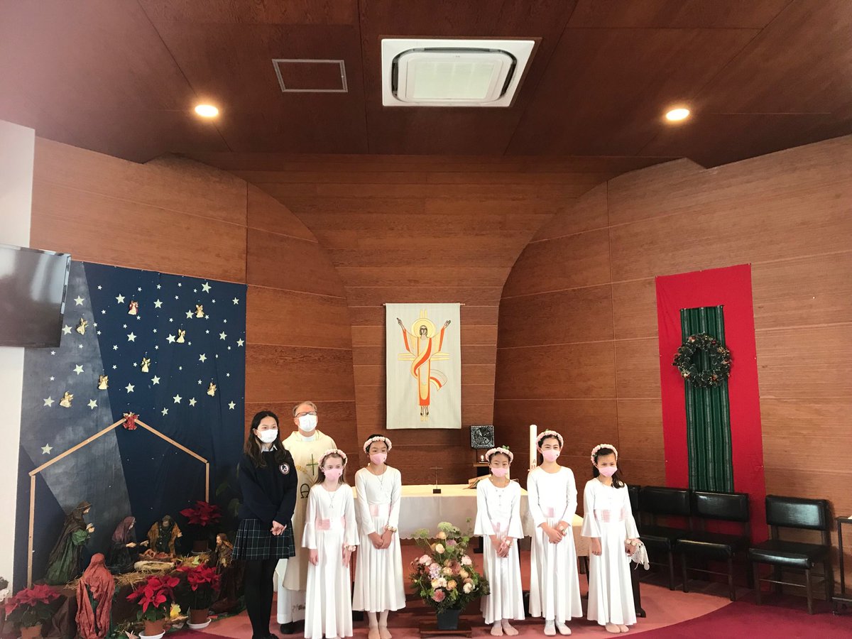 sis head tweet media