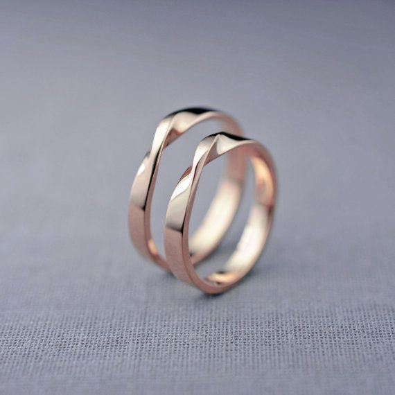 _oieuteamo's tweet image. Não queria esperar mais, você sabe como sou impaciente... pensei e pensei e nunca tive tanta certeza de que a única coisa que eu quero é você, de que eu te amo mais que tudo e de que você é o amor da minha vida. 
Theo, amor, casa comigo?