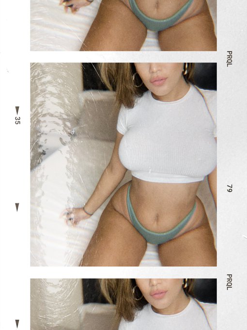 Me or the PS5? https://t.co/cSBMdP8v21