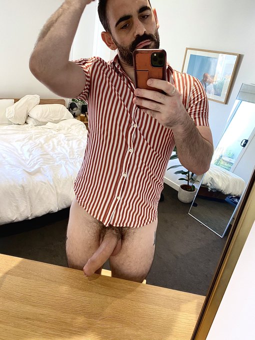 Do you jerk off before a date or fly fully loaded? 😏 https://t.co/pHBTIJYC8W