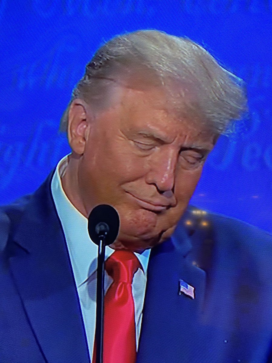 BrianKarem's tweet photo. 306-232 electoral votes for Biden.
81M - 74M popular votes.
Results certified by Courts and legislatures across the country.
SCOTUS refuses to bail out Trump.
No evidence of fraud shown anywhere.
Game Over...
If you can’t accept that I really feel sorry for you. @realDonaldTrump https://t.co/YFpBD8vm7e