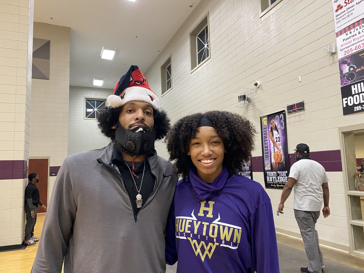THECoachG1's tweet photo. There are @ALTwistersElite EVERYWHERE!! Gotta love it! Keep working and getting better!! ๐ฏ much love from Coach G! ๐ค๐พ๐ค๐พ๐ช๐ช
#Family #SupportYours
@alayna_baller @Arianna61710489 @Miyah2121 (we didnโt forget you! ๐) Slim, @NelsonOmaya Kennedi
@TwisterMeme SUGAMomma https://t.co/d6E1yv6kMD