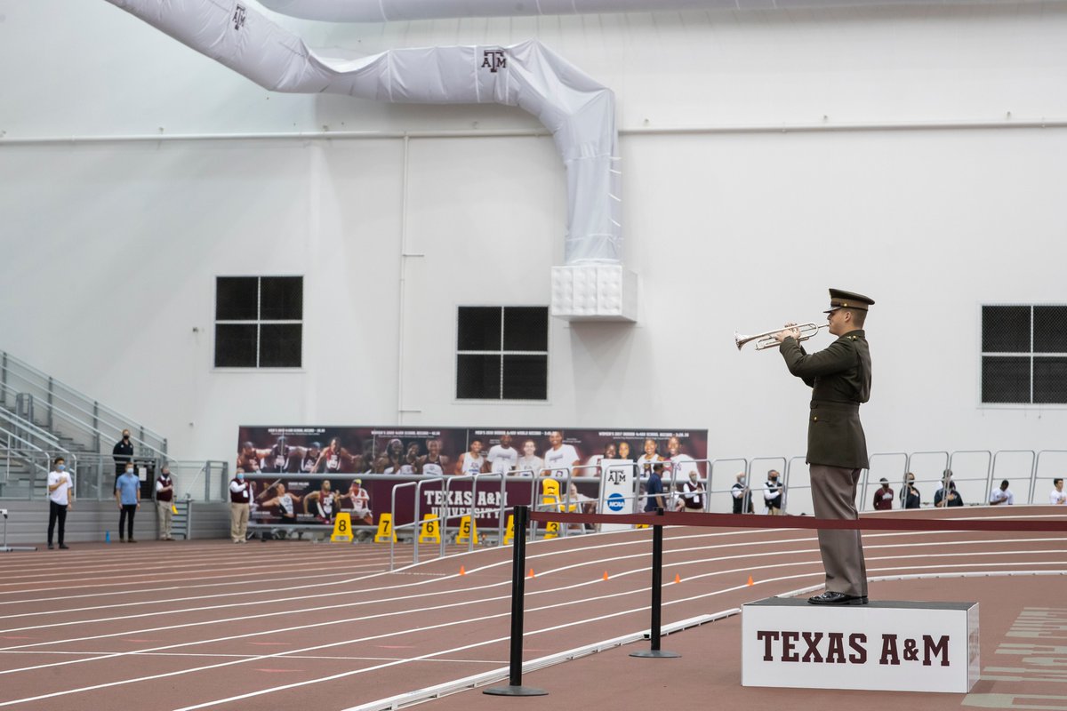 aggietfxc's tweet photo. Next time, it's the real thing. #GigEm https://t.co/XixZVin2CU
