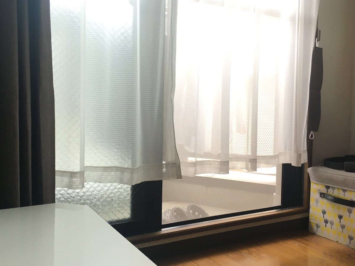 たゃャさん レースカーテンの丈は足りてない