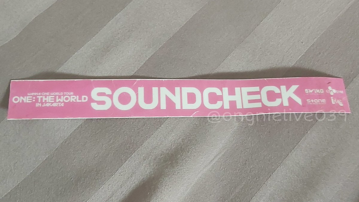 ongnielive039's tweet photo. #WannaOne #워너원 
@WannaOne_twt 

🗓️ 18.07.15
💫 soundcheck pass for #ONETHEWORLDinJKT https://t.co/DH8arDjIQh
