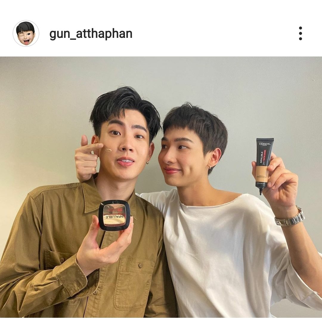 ITosomeone's tweet photo. จะมีอะไรที่ทำให้เราหยุดสนับสนุนเขาบอกได้เลยไม่มีจ้า เราทำได้เท่าที่เราอยากจะทำ มีโปรโมชั่นที่ลาซาด้าลดเหลือ199น้า #เบบี๋
#ออฟกัน
#24HMatteCover https://t.co/gdp4CTYi90
