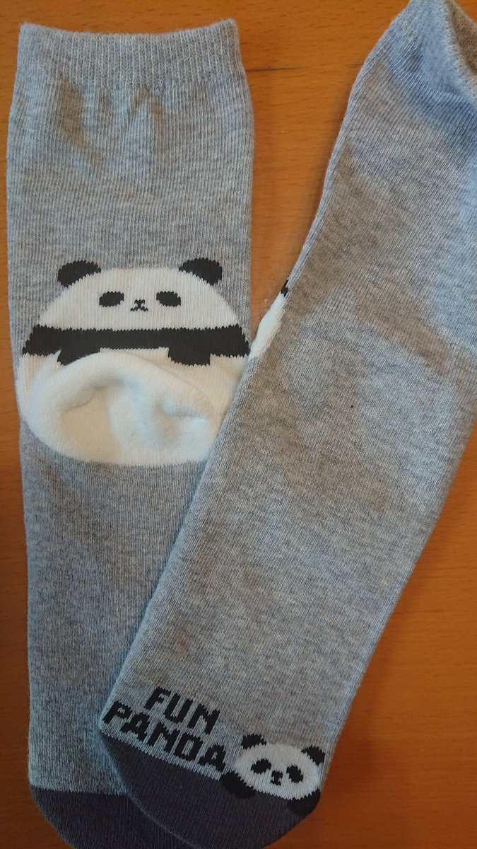 甲府のまるちゃん 買っちゃった しまむら でパンダ 靴下 買っちゃった 畑用の帽子もかっちゃった しまパト 靴下 うっかり パンダ 財布の紐の弛み方が片寄ってるわ 笑