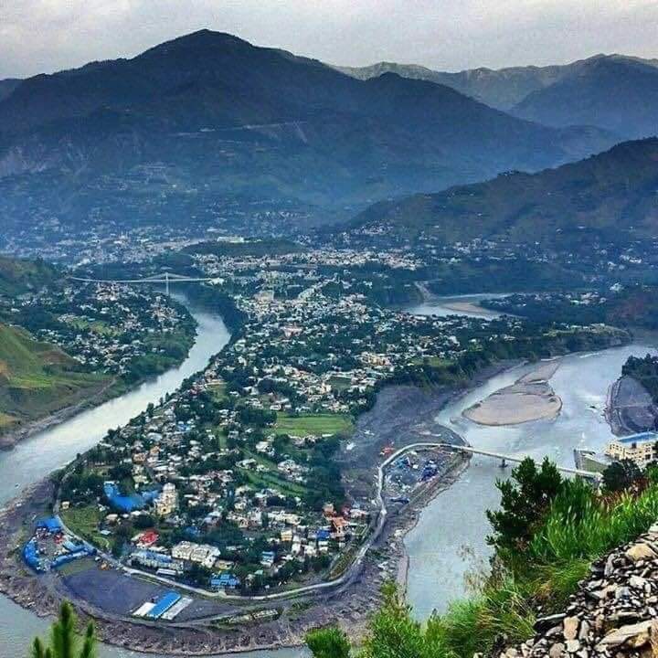 JamuWaqar's tweet photo. Capital of Pakistani side Kashmir Muzaffarabad... https://t.co/94ziKIs12f