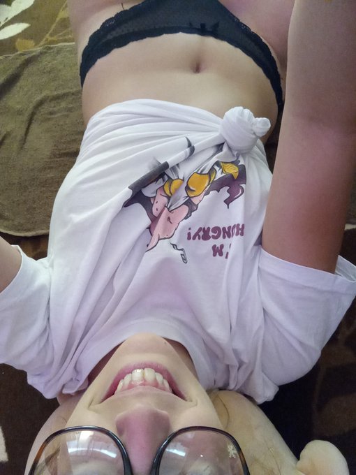 Shiiiiiit! Had some technical issues, but FINALLY online @chaturbate! Cum say yellow (hello) to me and<a href="/tag/pornhub"class="tags"><span>#pornhub</span></a><a href="/tag/cammodel"class="tags"><span>#cammodel</span></a><a href="/tag/camgirl"class="tags"><span>#camgirl</span></a><a href="/tag/chaturbate"class="tags"><span>#chaturbate</span></a>