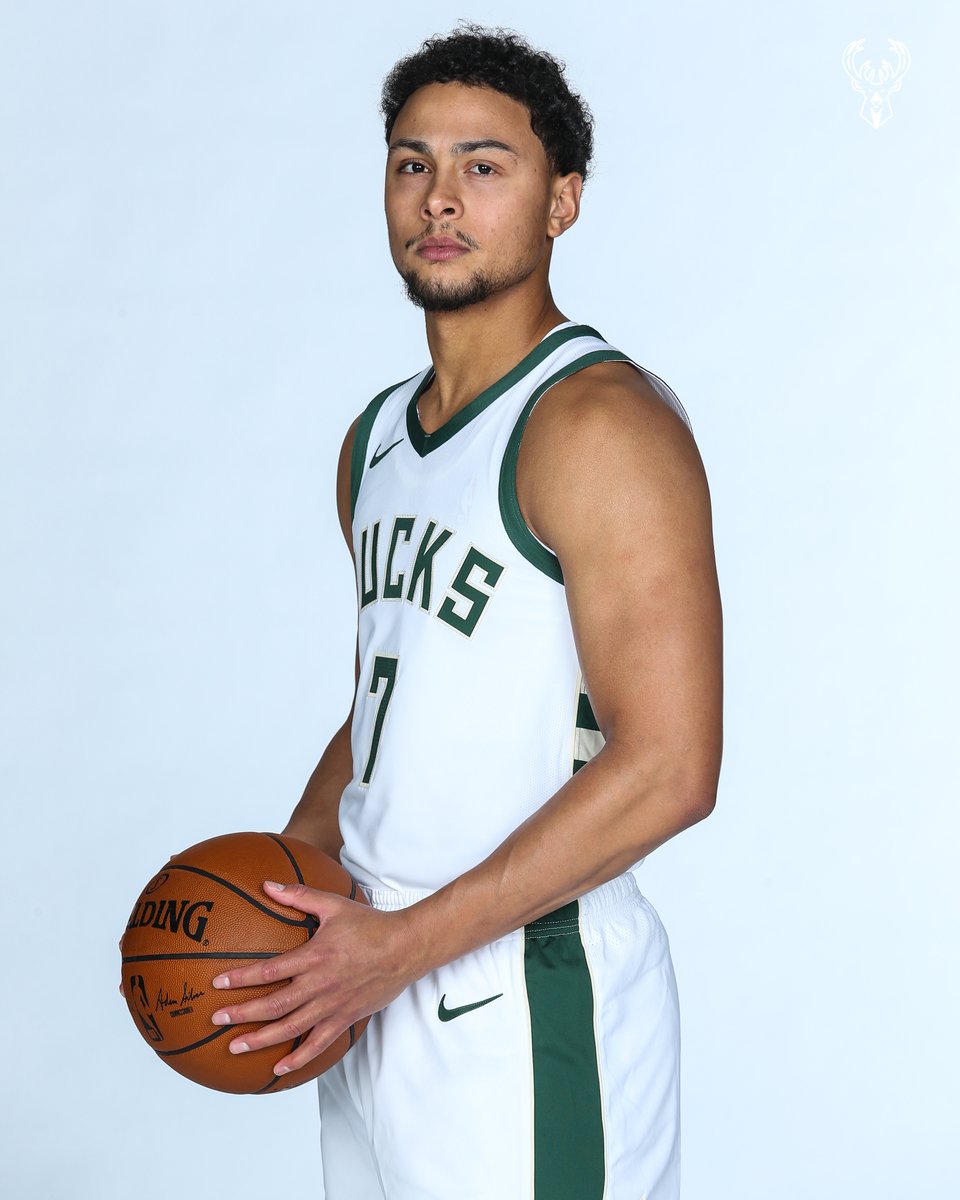 Milwaukee Bucks tweet media