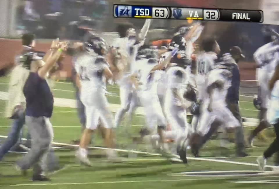 _LanguageForAll's tweet image. State Champions!!!
160 years in the making!
#tsdrangers #statechampionship