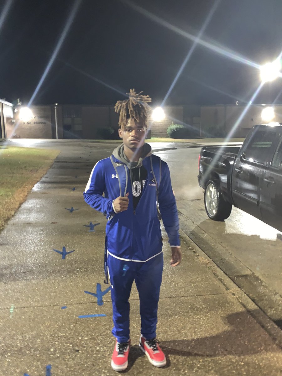 Ronald Pearson (@ronaldp17127289) on Twitter photo Good way to bounce back after taking a loss to Lake Hamilton by 6 last night, Bluejays defeated Ashdown 88-41 <a href="/JavontaePearson/">Javontae Pearson</a> finished with 20pts 5assists 3steals <a href="/ARBballRankings/">AR BBall Rankings</a> <a href="/ARBBCombine/">Arkansas Basketball Combine</a> <a href="/BallHoggMedia/">Ball Hogg Media</a> <a href="/Ar870Sports/">AR870SPORTS</a> <a href="/redd_m32/">reginald marsh</a> <a href="/TAKEOVERSports/">TAKEOVER</a> Good way to bounce back after taking a loss to Lake Hamilton by 6 last night, Bluejays defeated Ashdown 88-41 <a href="/JavontaePearson/">Javontae Pearson</a> finished with 20pts 5assists 3steals <a href="/ARBballRankings/">AR BBall Rankings</a> <a href="/ARBBCombine/">Arkansas Basketball Combine</a> <a href="/BallHoggMedia/">Ball Hogg Media</a> <a href="/Ar870Sports/">AR870SPORTS</a> <a href="/redd_m32/">reginald marsh</a> <a href="/TAKEOVERSports/">TAKEOVER</a>