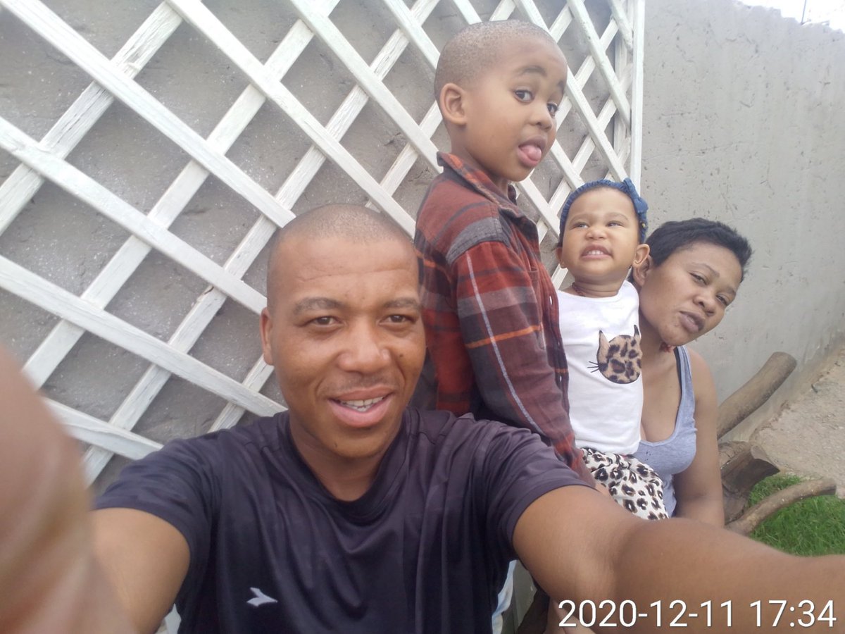 sbuntamo's tweet photo. I brag different
#family 
#intaba yase Dubai.. https://t.co/LIZ2Slx0A4