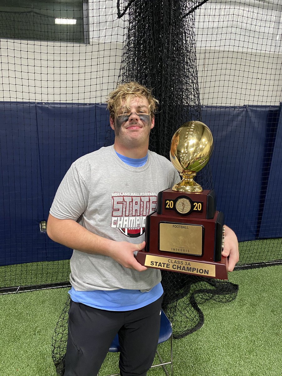 No better feeling. State Champs 🤠 #godutch <a href="/1DutchAthletics/">Dutch Athletics</a>
