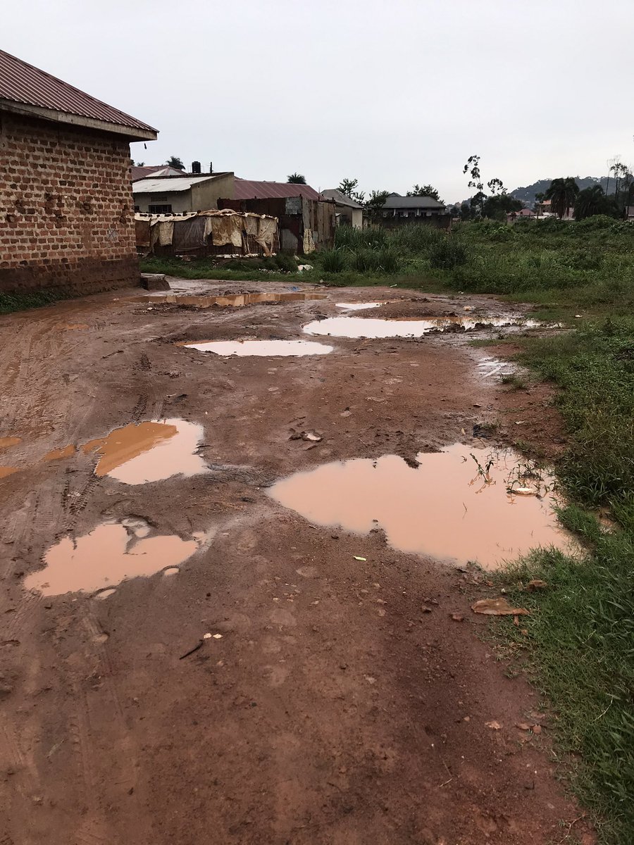 Hdropcy's tweet photo. @NRMOnline These kind of roads in the middle donβt make us think our future is secured we feel only doom @UNRA_UG @KCCAUG Your only serving and securing your future & we want change . Enough is enough of robbing our country , go away NRM βπΎβπΎ #votekyagulanyi #AnewUganda #Thewalktofreedom https://t.co/hVkb01yLCc