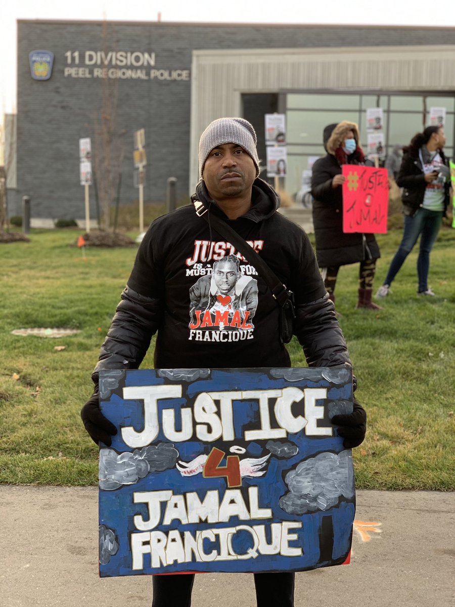 That’s why MPM and the families affected by the violence of Peel Regional Police gathered today at 11 Division. This division is known for being especially lethal, specifically towards Jamal Francique, Chantelle Krupka, and Michael Headley.