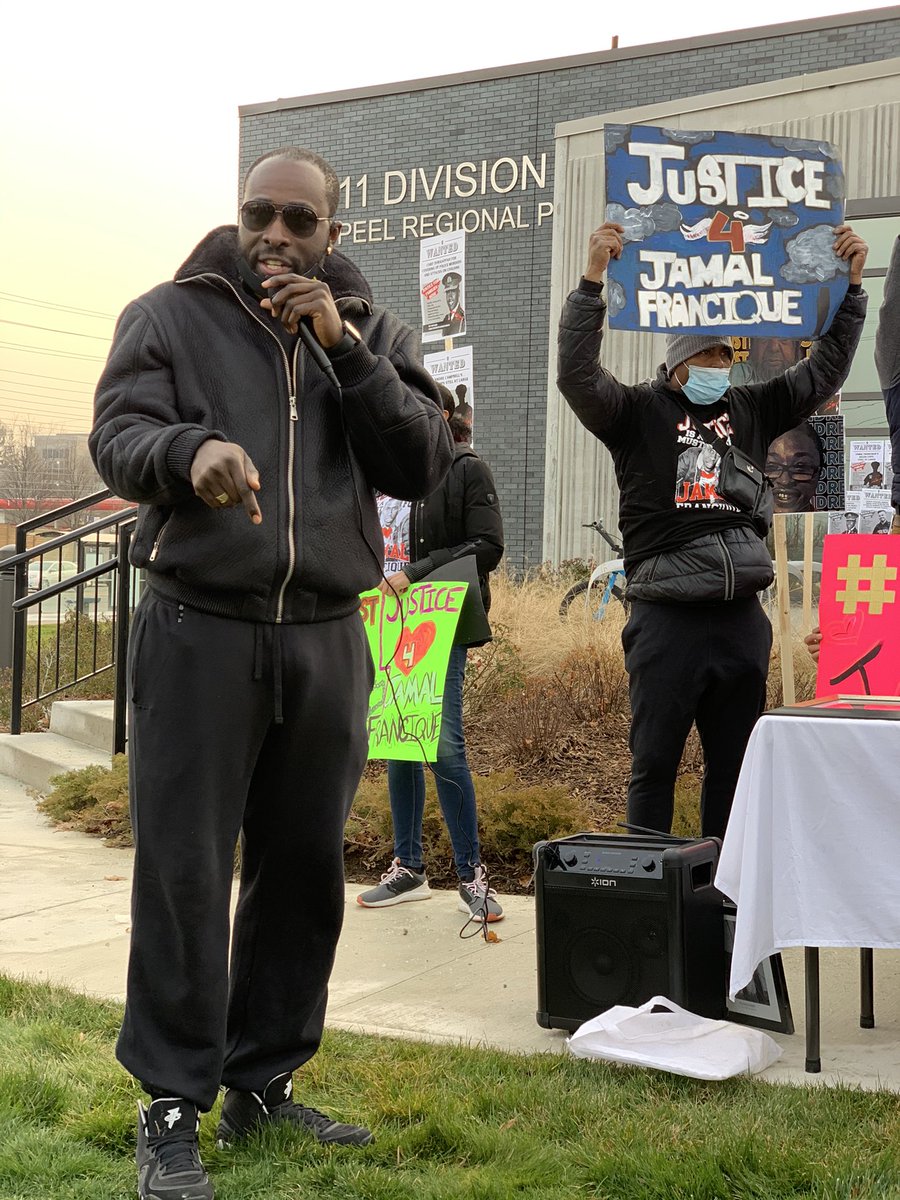 That’s why MPM and the families affected by the violence of Peel Regional Police gathered today at 11 Division. This division is known for being especially lethal, specifically towards Jamal Francique, Chantelle Krupka, and Michael Headley.