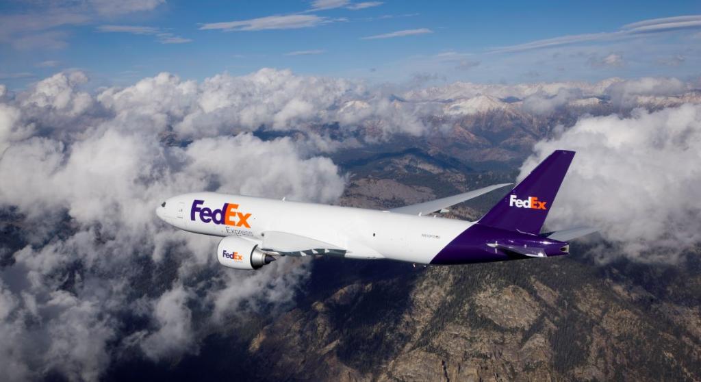 FedEx's tweet photo. We’re in motion to begin delivering our first shipment of COVID-19 vaccines from @pfizer -@BioNTech_Group to communities across the U.S. 

Learn more: https://t.co/weceTELQKe https://t.co/KaryIiQKiJ
