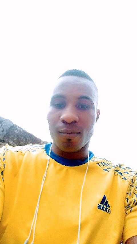 PreshtechC's tweet image. Happy birthday to me glory to God his love and mercy 
#AngelinaJolie   #blessed #berisedikitwaktu #celebration #AnushkaSharma #obeyme