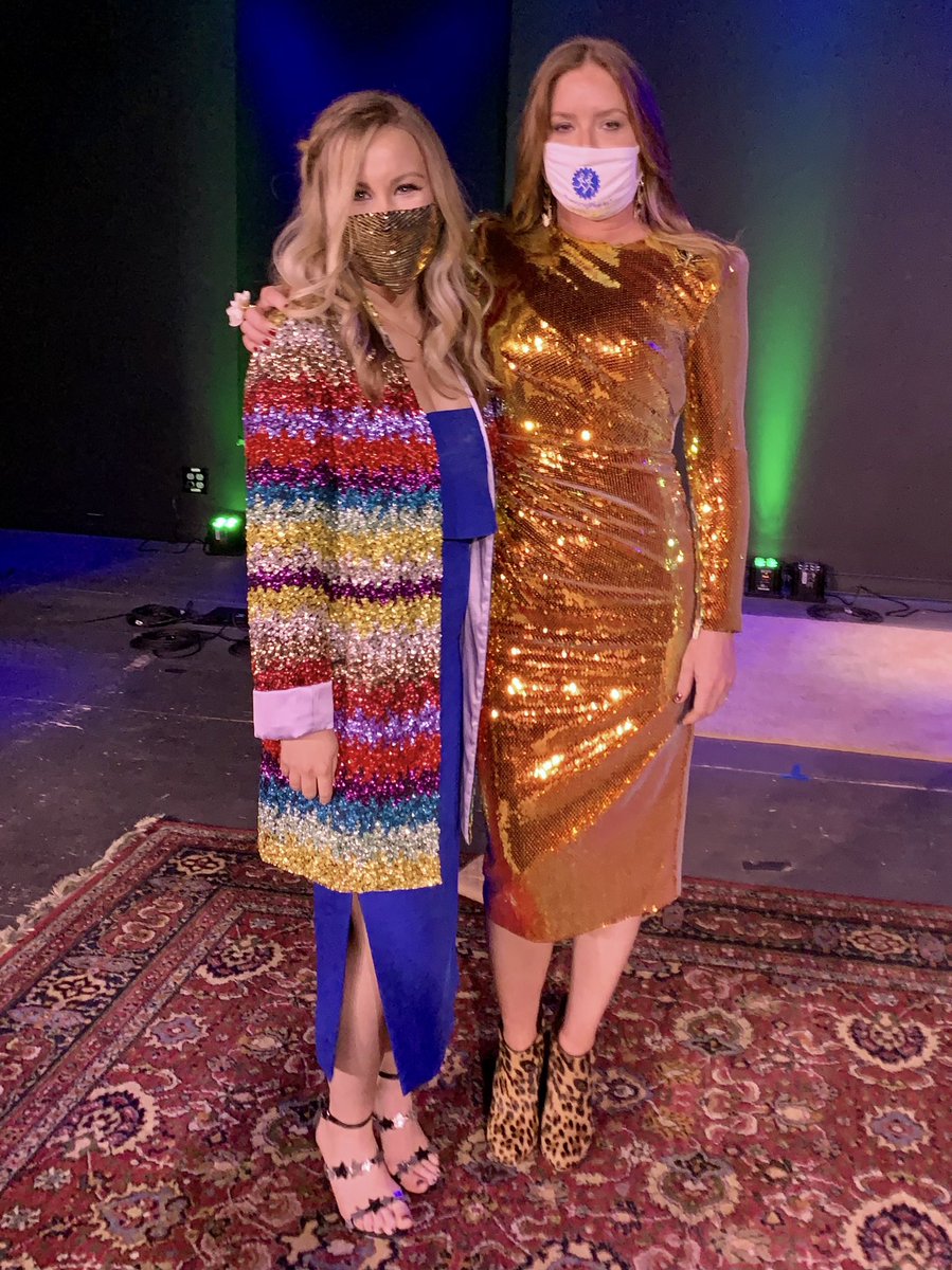 StorytellerSBM's tweet photo. Somehow - in a pandemic - @running_works pulled off a flawless *virtual* gala tonight. Proud to be a very tiny part of the team that raised $200k to house the homeless and stop the cycle poverty in #CLT ❤️ https://t.co/wASPGCiUJB