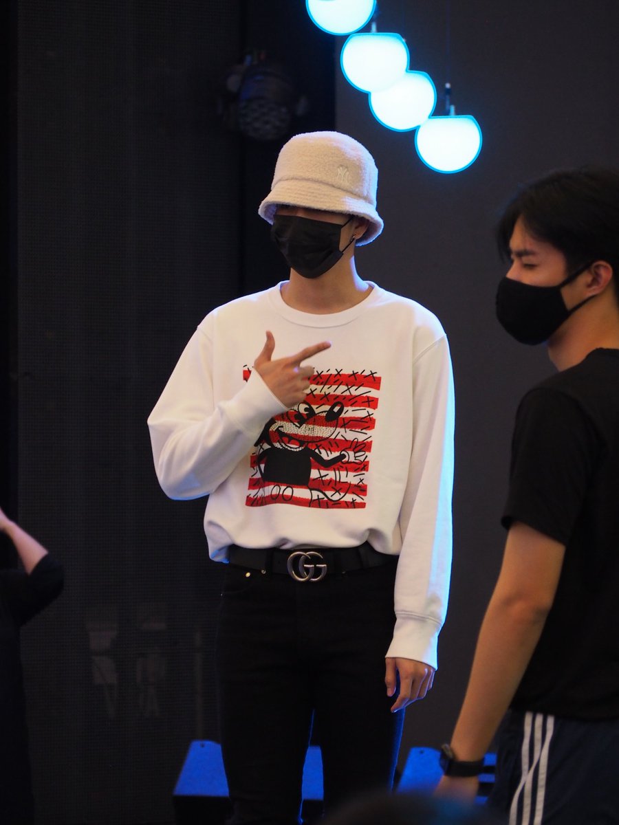iam_friwssss's tweet photo. แค่นี้ก็หล่ออ่ะ❤️ คนอะไรเนี่ยยย

#prompayy #คนบาปของprompayy https://t.co/UdU3FeekBL