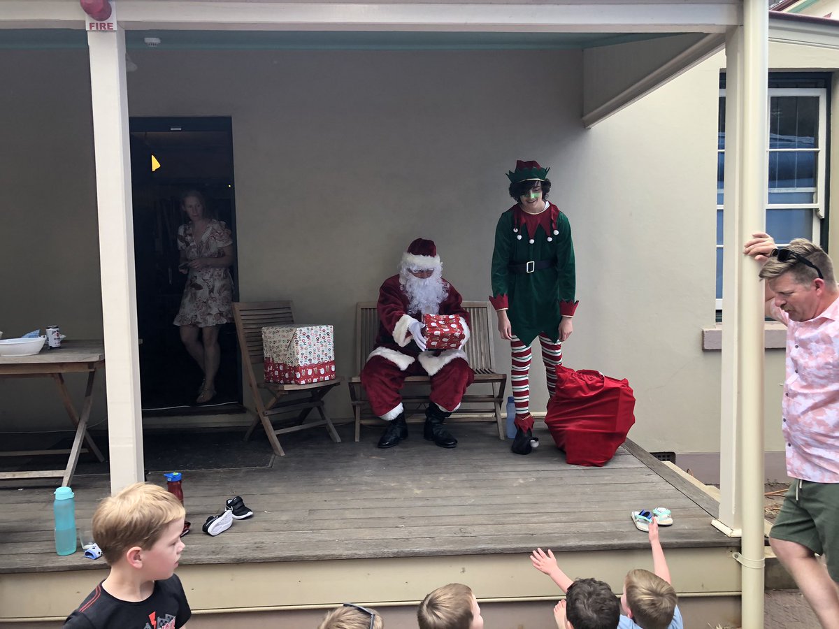 Checkers70's tweet image. The 1/15 RNSWL SGTs Mess had a special visitor today at Lancer Barracks during the end of year Christmas function. Santa and his elf dropped in, spreading Christmas cheer and gifted some presents to the Mess members’ children. Merry Christmas to the extended Lancer Family.